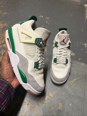 Jordan 4